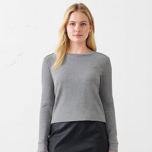 008 NWT Banana Republic Drop Needle Top